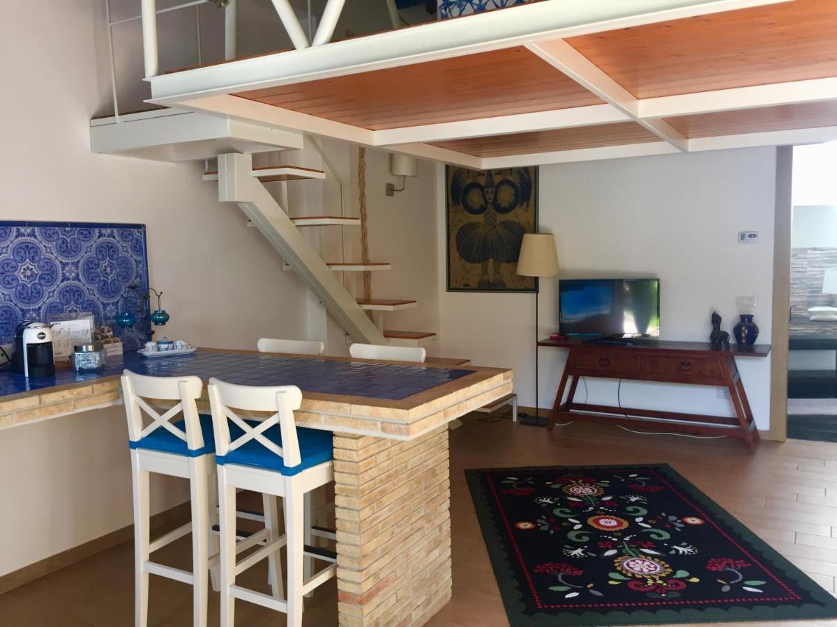 Ara Town House